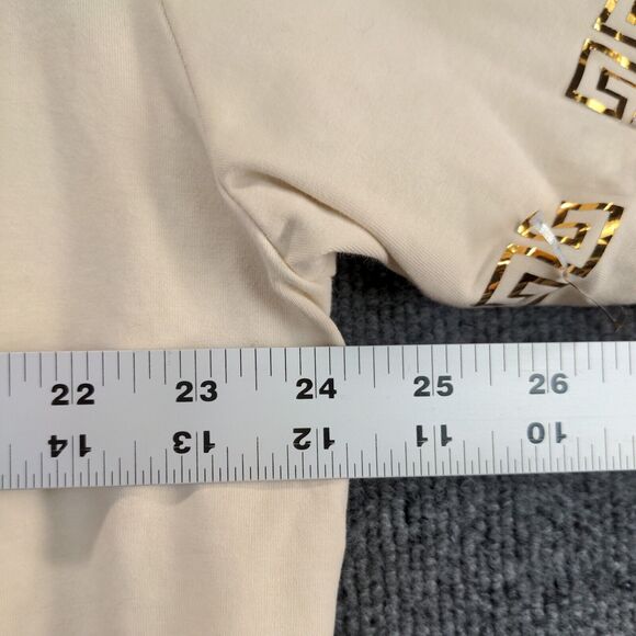 Makobi Womens Top Plus Size 3X Cream Shirt Shiny Skull Graphic Logo - Picture 12 of 12